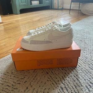 Nike Blazer low platform